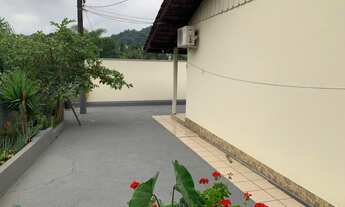 Imagem 4: Casa no bairro Badenfurt, 3 dormitórios, sala de estar, sala de jantar, cozinha com móveis