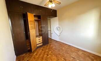 Imagem 4: Sobrado para alugar na região do Sumaré em rua tranquila com quintal e churrasqueira