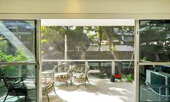 Imagem 4: Excelente imóvel reformado na Fonte da Saudade com varanda e ótima planta