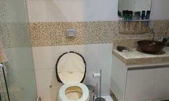 Imagem 3: Vendo uma linda casa ..