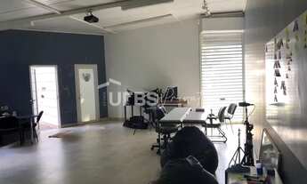 Imagem 6: Casa de Rua - Casa 3 quartos, sendo 2 suítes