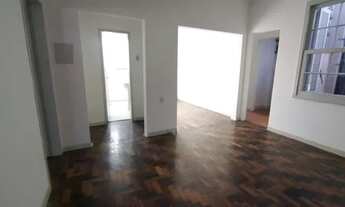 Imagem 3: Apartamento no Bairro São João com 100 m², 2 dormitórios, sala de estar, cozinha, 2 sacada