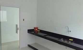 Imagem 4: Excelente casa linear de alto padrão no Novo Portinho