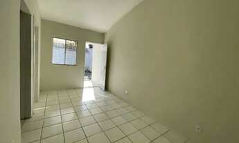 Imagem 2: Alugo - Casa de 02 Quartos no Res. Baraunas - Noca Caruaru