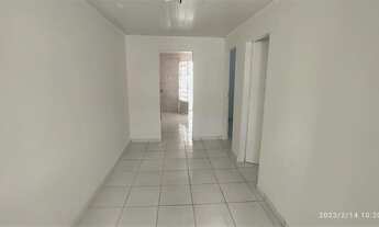 Imagem 3: Vendo Casa 2/4 com quintal na Santa Lúcia