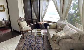 Imagem 5: Maravilhoso imóvel com direito a laje e na melhor localização da Avenida Atlântica