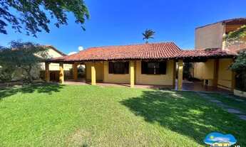 Imagem 2: Casa para Venda em Araruama, iguabinha, 4 dormitórios, 3 suítes, 1 banheiro, 2 vagas