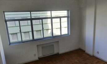 Imagem 4: Apartamento a venda com 117m², 03 quartos, 03 banheiros e 01 box de estac. no Centro Histó