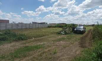 Imagem 3: Lote plano em condomínio fechado