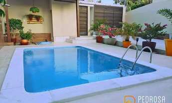 Imagem 2: Casa térrea com 324 m2 - 3 suítes - Capim Macio - Area Gourmet com Piscina - 4 vagas - Fin