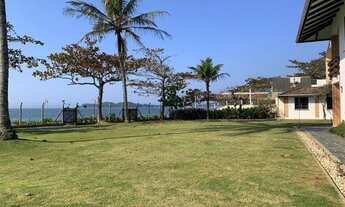 Imagem 4: Magnifica casa beira- mar pé na areia em localizada no bairro Armação em Penha!!!