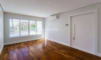 Imagem 1: Casa reformada com ampla área gourmet e terraço pertinho do parque villa lobos