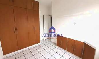 Imagem: 2/4 Com Armários, Piscina e Garagem em