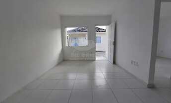 Imagem 4: Casa em Condomínio para Venda em Araruama, Outeiro, 2 dormitórios, 1 suíte, 1 banheiro, 2