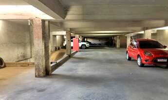 Imagem 5: ÁREA 930m2 TERRENO / 3.145m2 CONSTRUÍDA