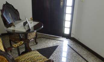 Imagem 7: Casa com 2 suítes, 2 dormitórios e 2 vagas de garagem no América