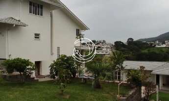 Imagem 2: Casa a venda na Pedra Branca Palhoça com 4 suítes e 358m²