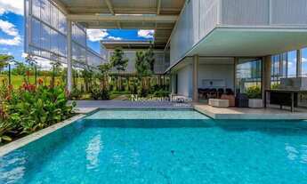 Imagem: Mansão moderna à venda em condomínio