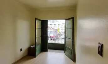 Imagem: Amplo apartamento de 3 dormitórios próximo