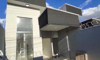 Imagem 4: LINDA CASA COM 03 QUARTOS E O MELHOR PREÇO DA REGIÃO AO LADO DA AVENIDA GOIÁS -SETOR ESTR