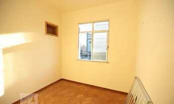 Imagem 6: Apartamento para Aluguel - Del Castilho, 2 Quartos, 46 m2