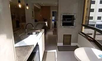 Imagem: Á poucos metros da praia, no centro de