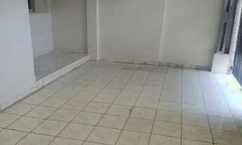 Imagem 2: Casa 2 dormitórios, garagem fechada, na Tupy em Praia Grande