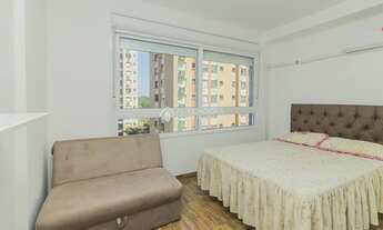 Imagem 4: PORTO ALEGRE - Apartamento Padrão - Partenon