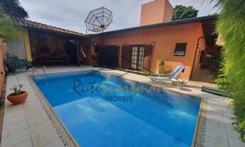 Imagem: Linda casa térrea com 4 dormitórios à