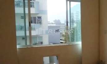 Imagem 2: Apartamento de 2 quartos na Visconde de Silva, Humaitá