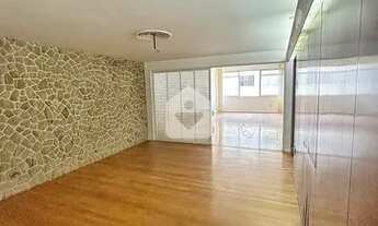 Imagem 6: Apartamento na quadra da praia com 4 quartos em Copacabana