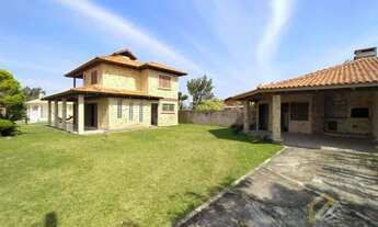 Imagem: Casa e Sobrado de 4 dormitórios à Venda