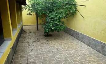 Imagem 2: ALUGUEL E VENDA Casa com 2 dormitórios