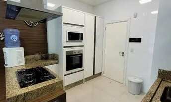 Imagem 6: 3748 - Apartamento 5 suítes em Meia Praia para locação anual