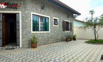 Imagem 3: CASA PRÓXIMO A PRAIA COM 3 SUÍTES PISCINA GARAGEM PARA 4 AUTOS R$740.000 MIRIAN IMOVEIS