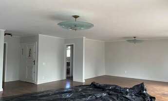 Imagem 2: Apartamento para aluguel possui 347 metros quadrados com 3 quartos