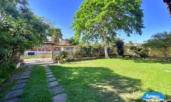 Imagem 3: Casa para Venda em Araruama, iguabinha, 4 dormitórios, 3 suítes, 1 banheiro, 2 vagas