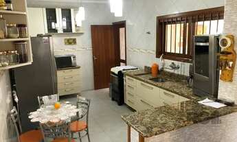 Imagem 4: Casa para Venda - 272m², 3 dormitórios, sendo 1 suítes, 2 vagas - Hípica