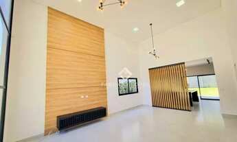 Imagem 4: Maravilhosa e Elegante Casa Térrea para venda em Condomínio Nobre em Jacareí/SP