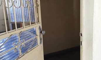 Imagem 4: Alugo kitnet Quarto com aluguel por R$450 /mês