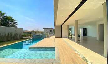 Imagem 6: Casa mobiliada à venda, 300M² de área construída, 480M² de terreno, no condomínio Itahyê A