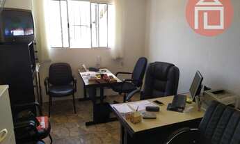 Imagem 4: Casa com 2 dormitórios à venda, 200 m² por R$ 650.000 - Vila Aparecida - Bragança Paulista