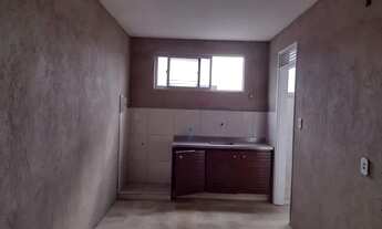 Imagem 2: Aluguel de Apartamento no Centro de Caucaia, 3 quartos sendo uma suíte