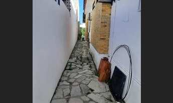 Imagem 5: Vendo excelente casa com 4 suites e piscina no Bessa toda projetada