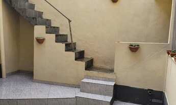 Imagem 2: Casa 2 qtos, Fonseca, 2 depósitos, câmeras, interfone, 5 min alameda