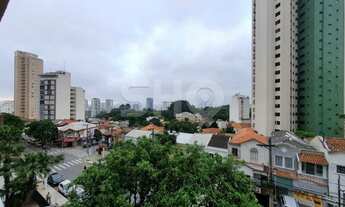 Imagem 7: Apartamento em prédio da construtora Paulo Mauro e ótima localização de Perdizes!