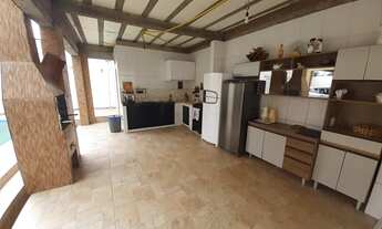 Imagem 5: Casa Duplex com piscina no Araçagy