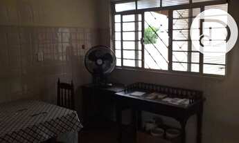 Imagem 3: Casa com 2 dormitórios à venda, 230 m² por R$ 460.000,00 - Vila Norma - Valinhos/SP