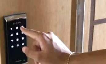 Imagem 5: Acabamento diferenciado, casa de 3 quartos sendo um suíte no setor Parque das Flores. apro