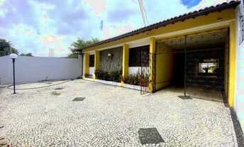 Imagem: VENDE-SE CASA COM GARAGEM